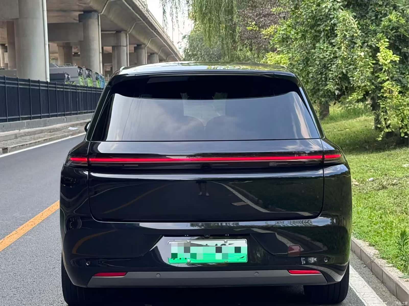 Li Auto L8, 2024 все фото
