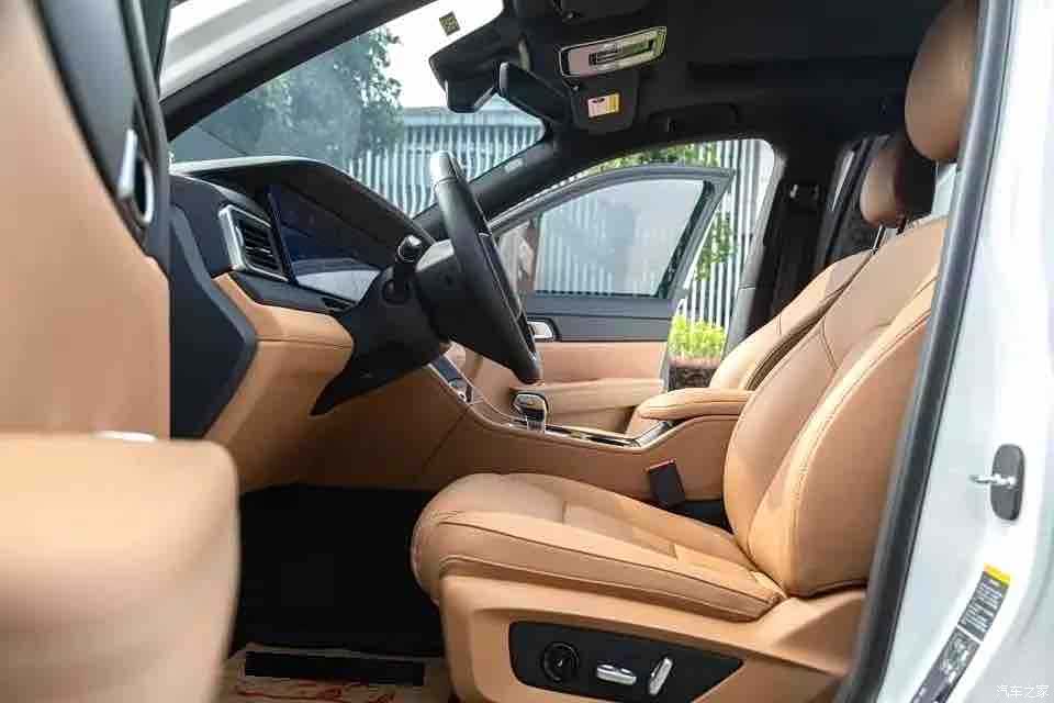 Li Auto ONE, 2022 4