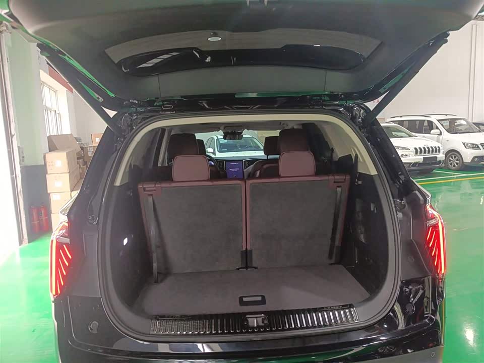 Hongqi HS7 PHEV