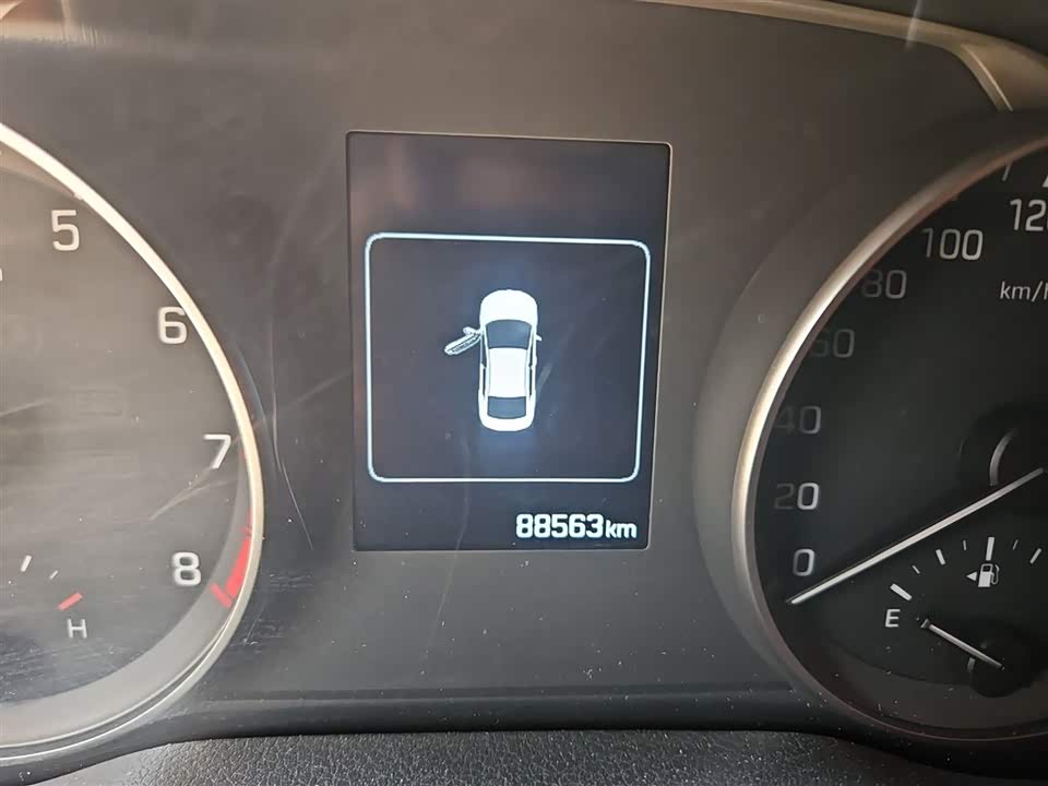 Hyundai Lead Hyundai Lead