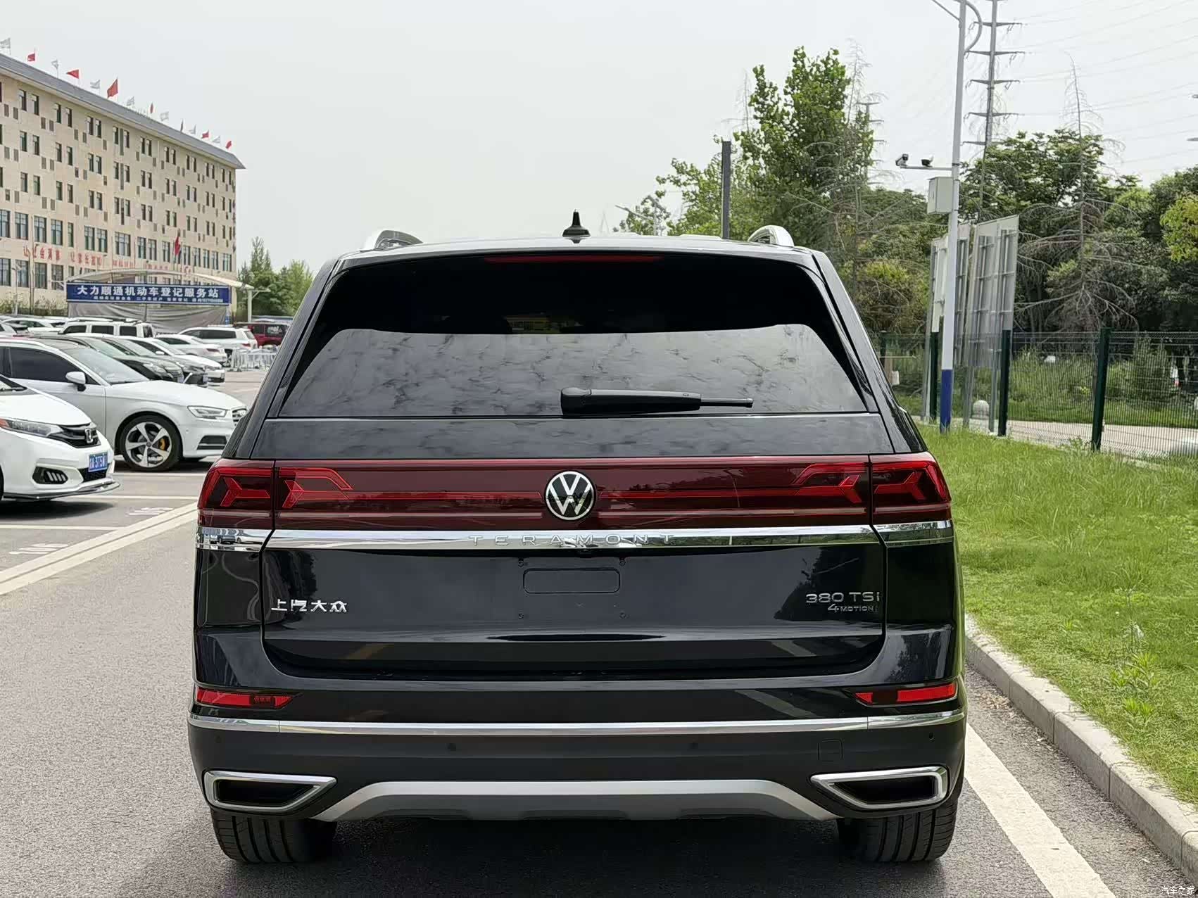 Volkswagen Teramont, 2021 12