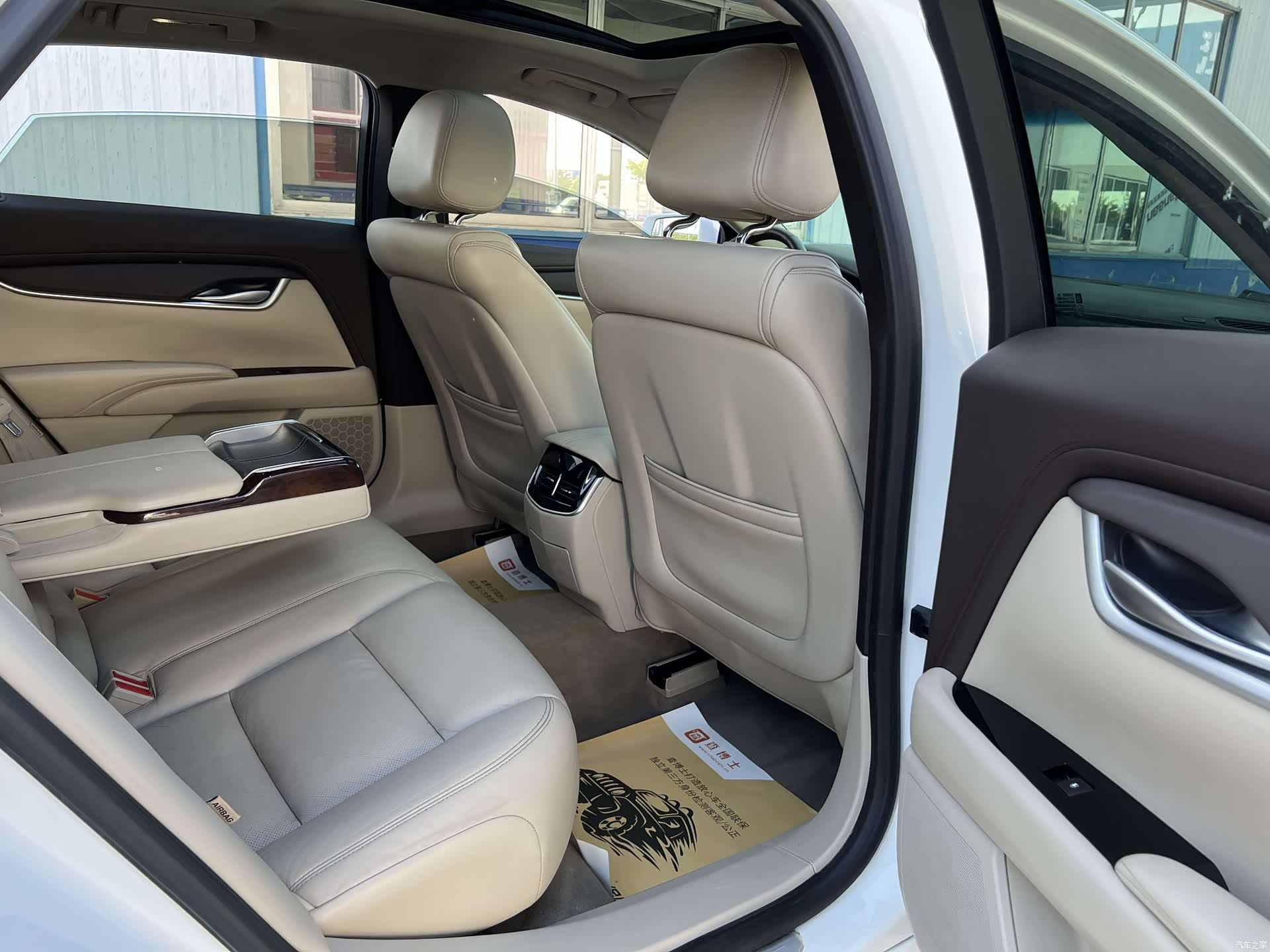 Cadillac XTS, 2016 все фото