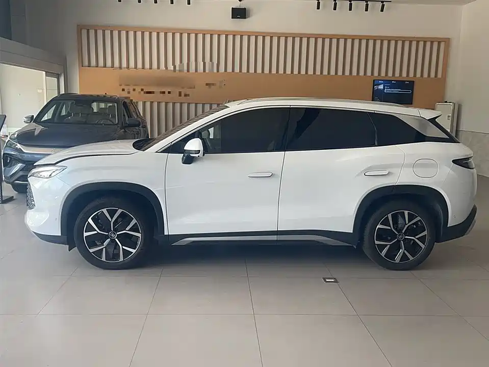 BYD Song L DM-i BYD Song L DM-i