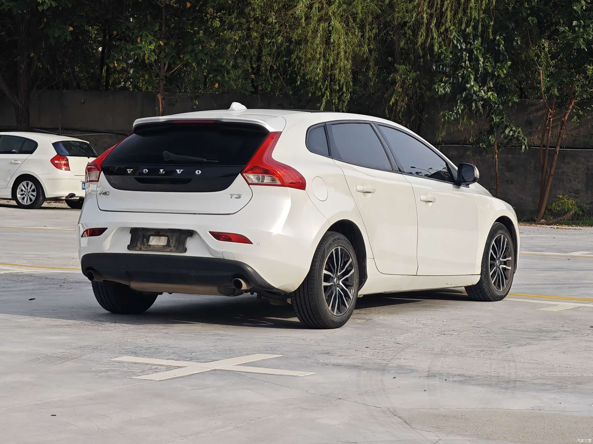 Volvo V40, 2018 9