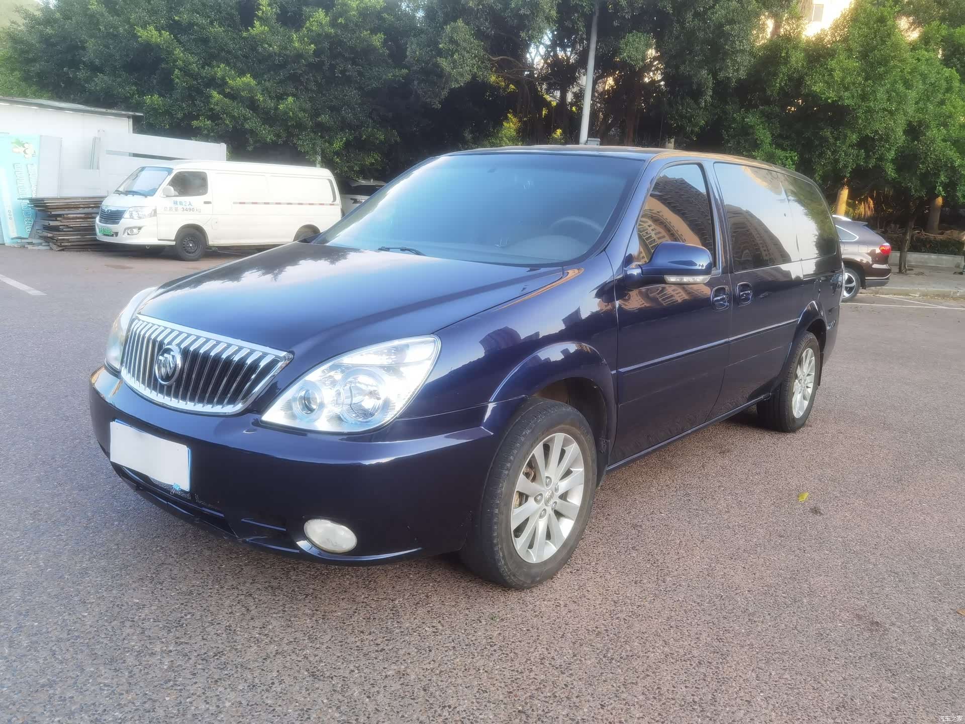Buick GL8, 2015 1