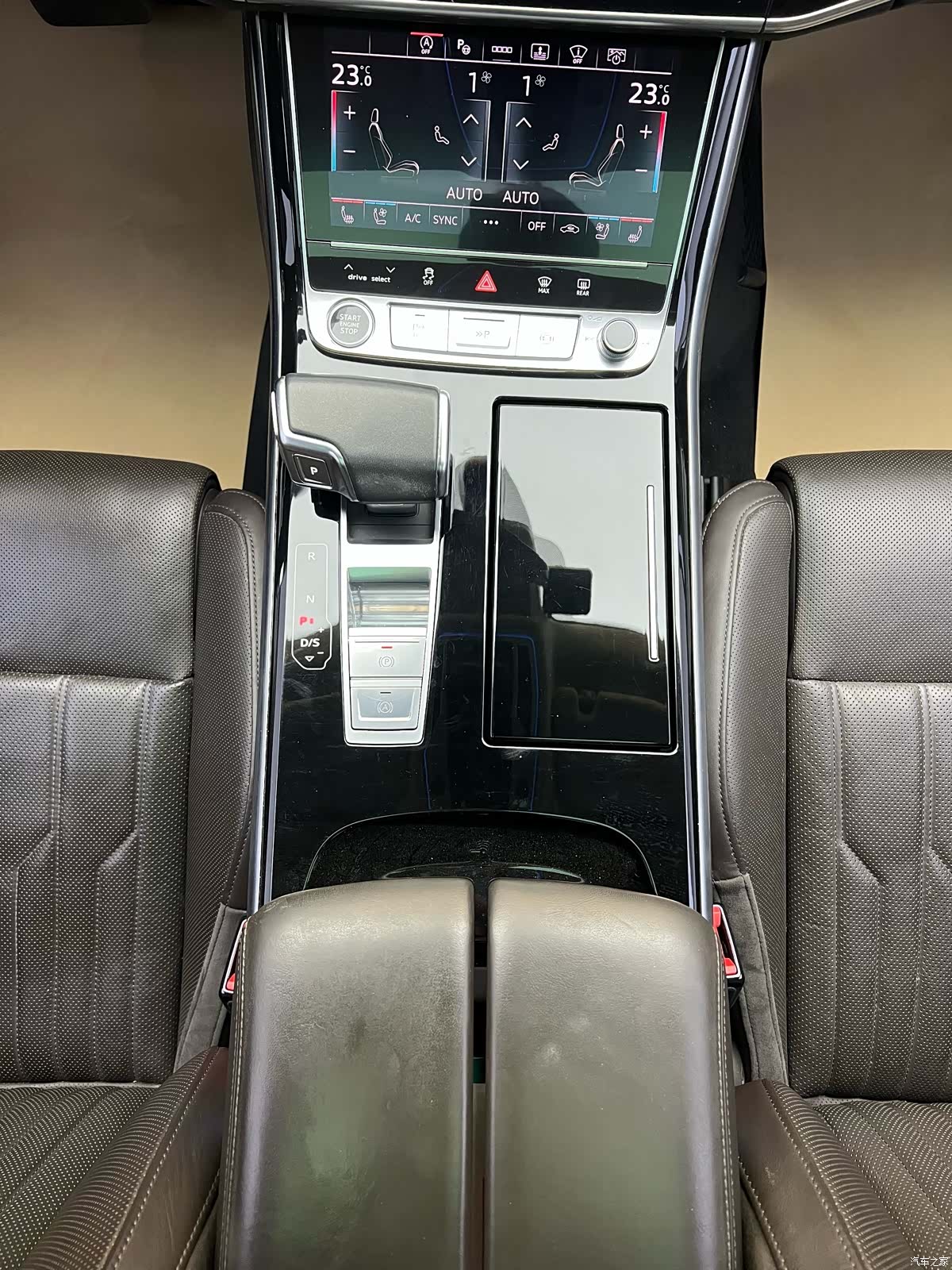 Audi A8L, 2021 26