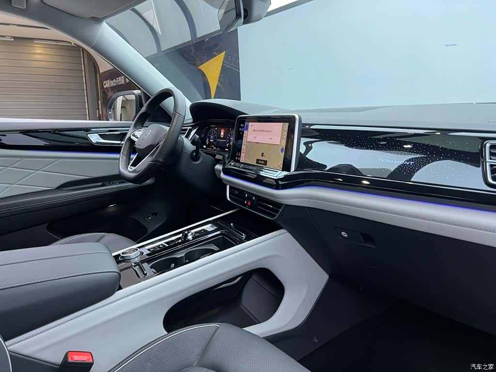 Volkswagen Teramont, 2024 29