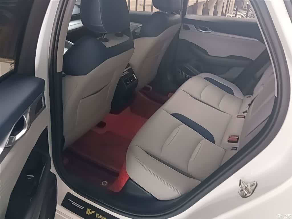 Geely Preface, 2023 17