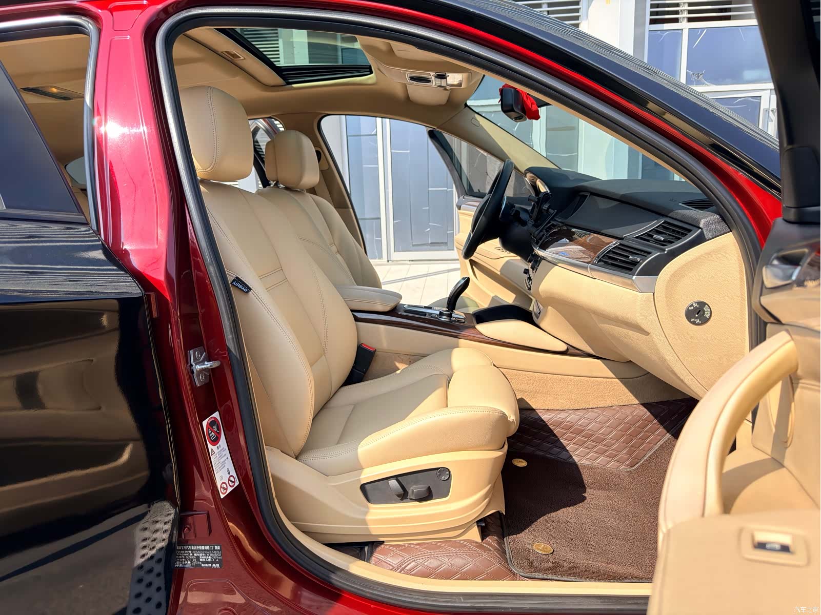 BMW X6, 2012 9