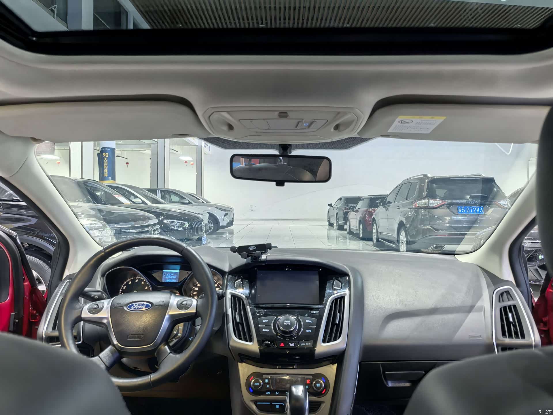 Ford Focus, 2013 15