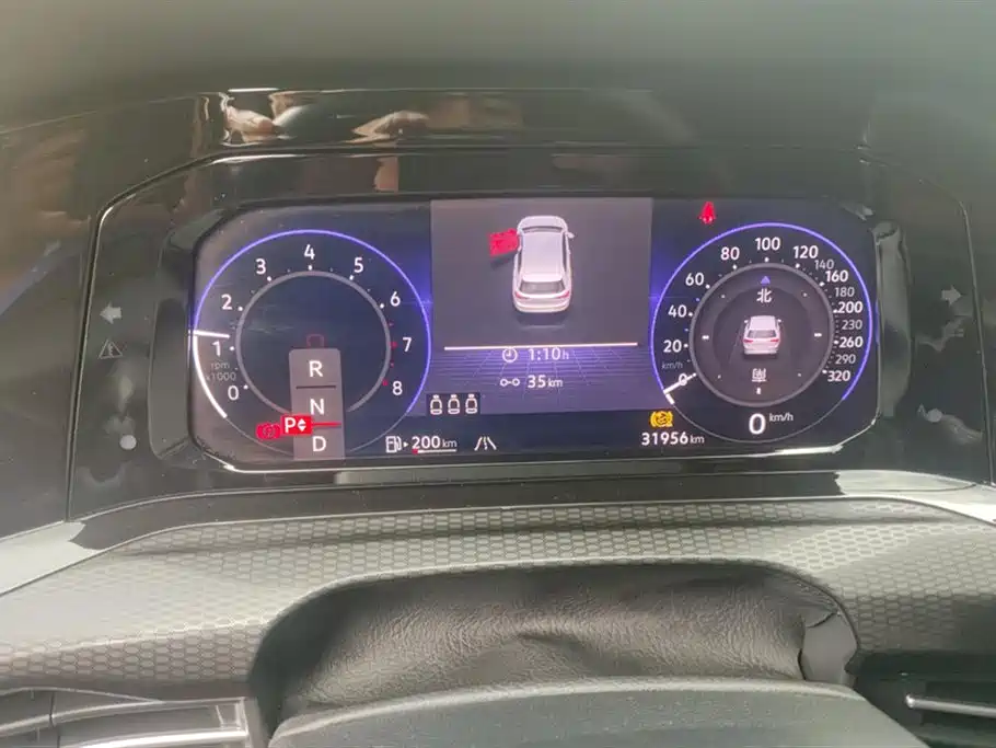 Volkswagen Golf GTI