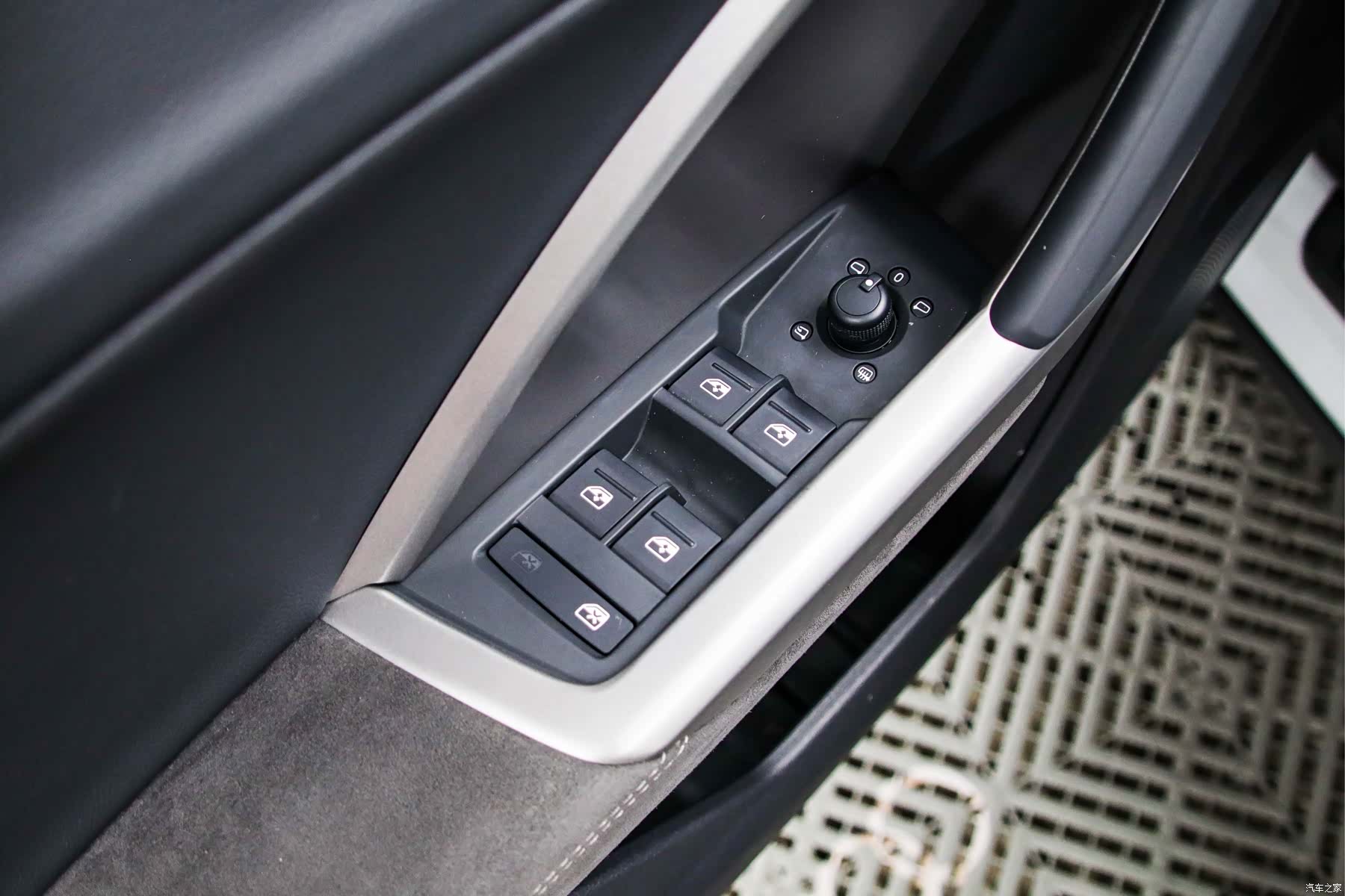 Audi Q3, 2022 6