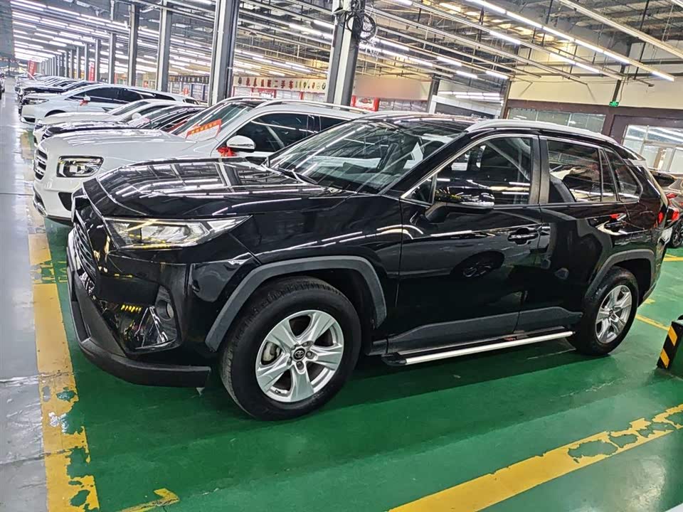 Toyota RAV4 Rongfang