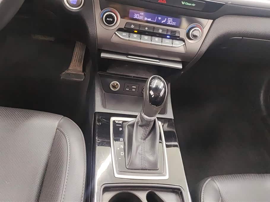 Hyundai Name picture