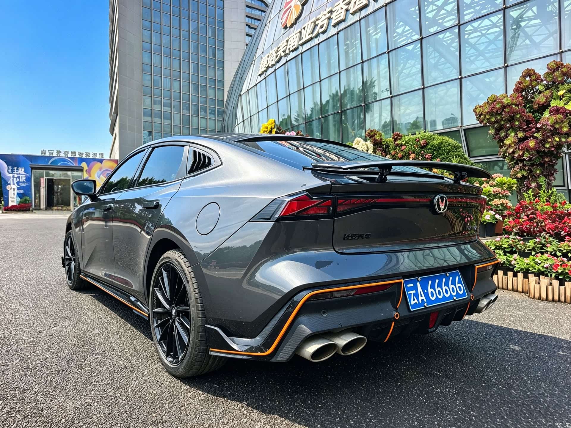 Changan UNI-V, 2024 6
