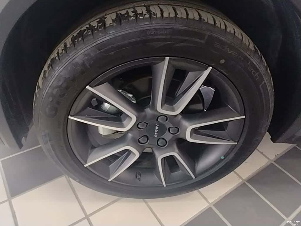 Lynk & Co 01, 2025 23
