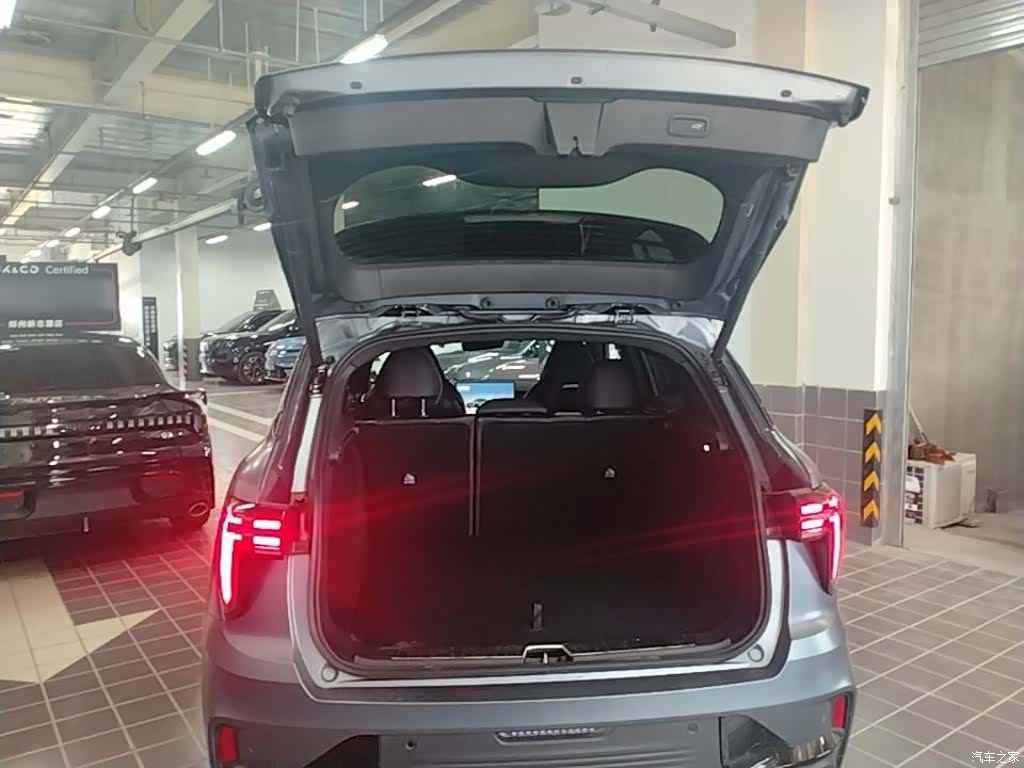 Lynk & Co 01, 2025 19
