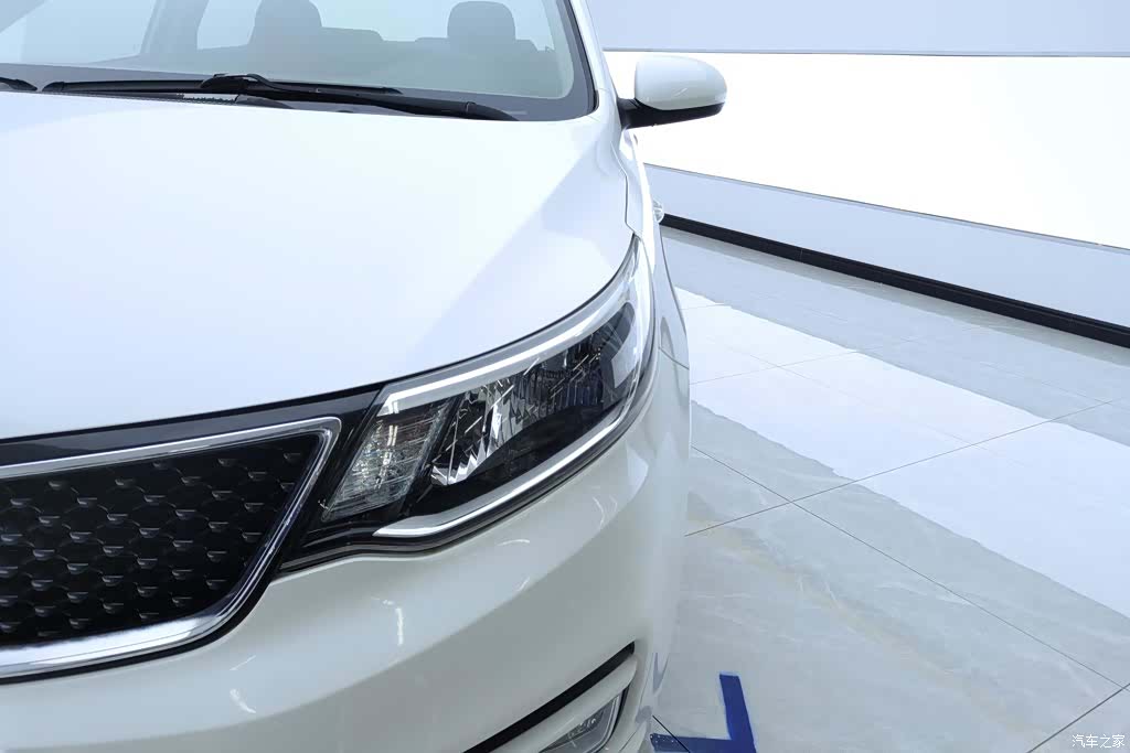 Kia K2, 2015 все фото
