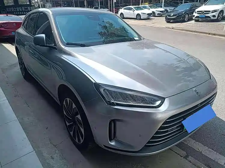 HarmonyOS Ask the world M5