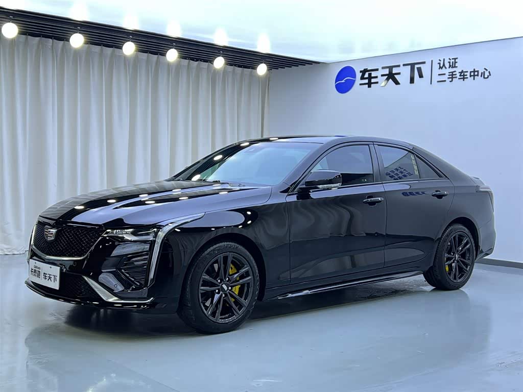 Cadillac CT4