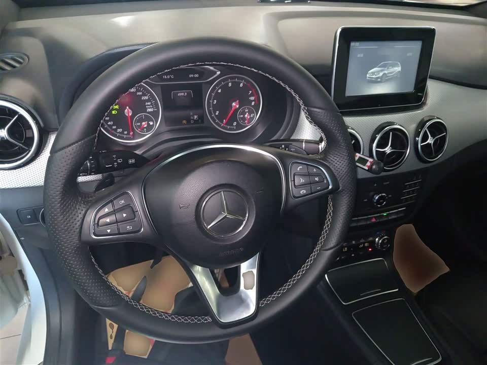 Mercedes-Benz Class B