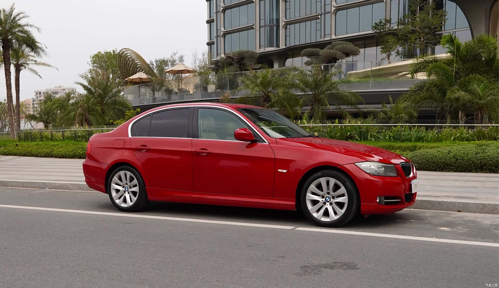 BMW 3 Series, 2011 3