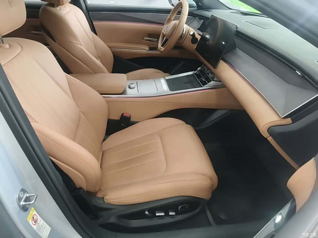 BYD Han, 2025 25