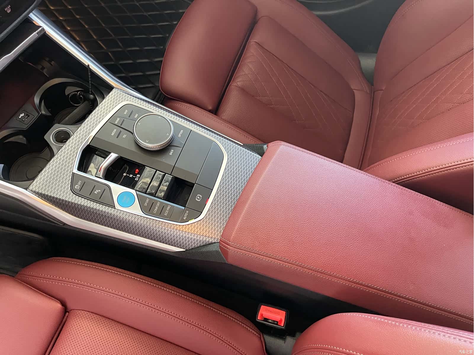 BMW i3, 2024 9