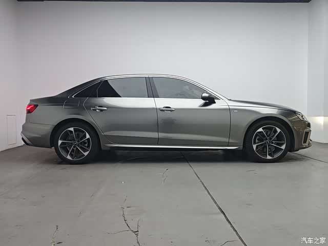 Audi A4L, 2023 10