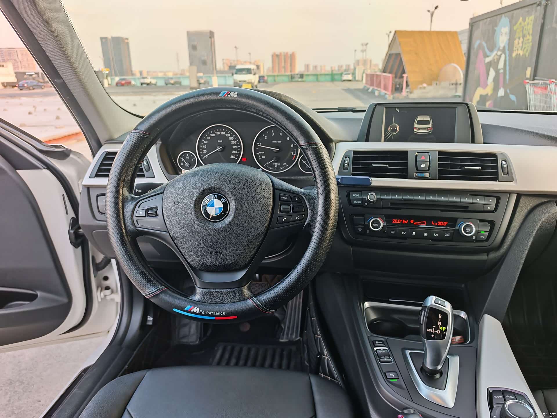BMW 3 Series, 2015 12