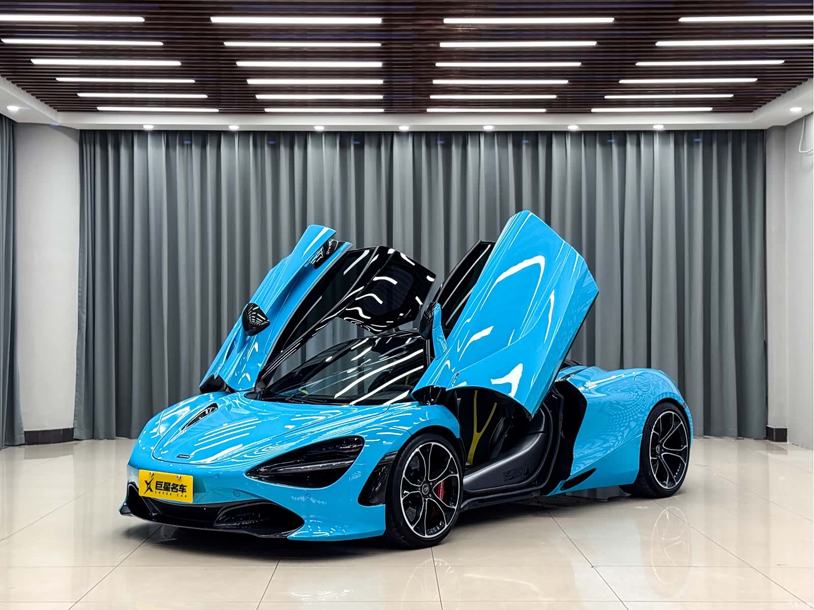 McLaren 720S, 2018 1