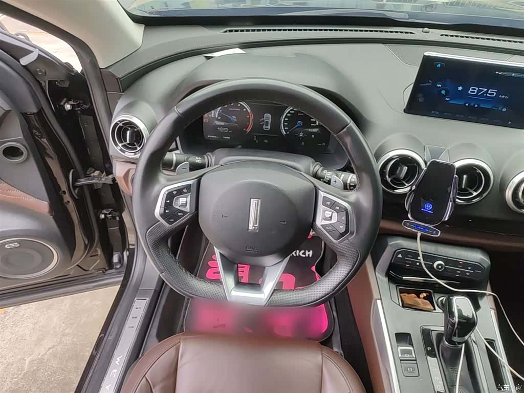WEY VV7, 2018 11