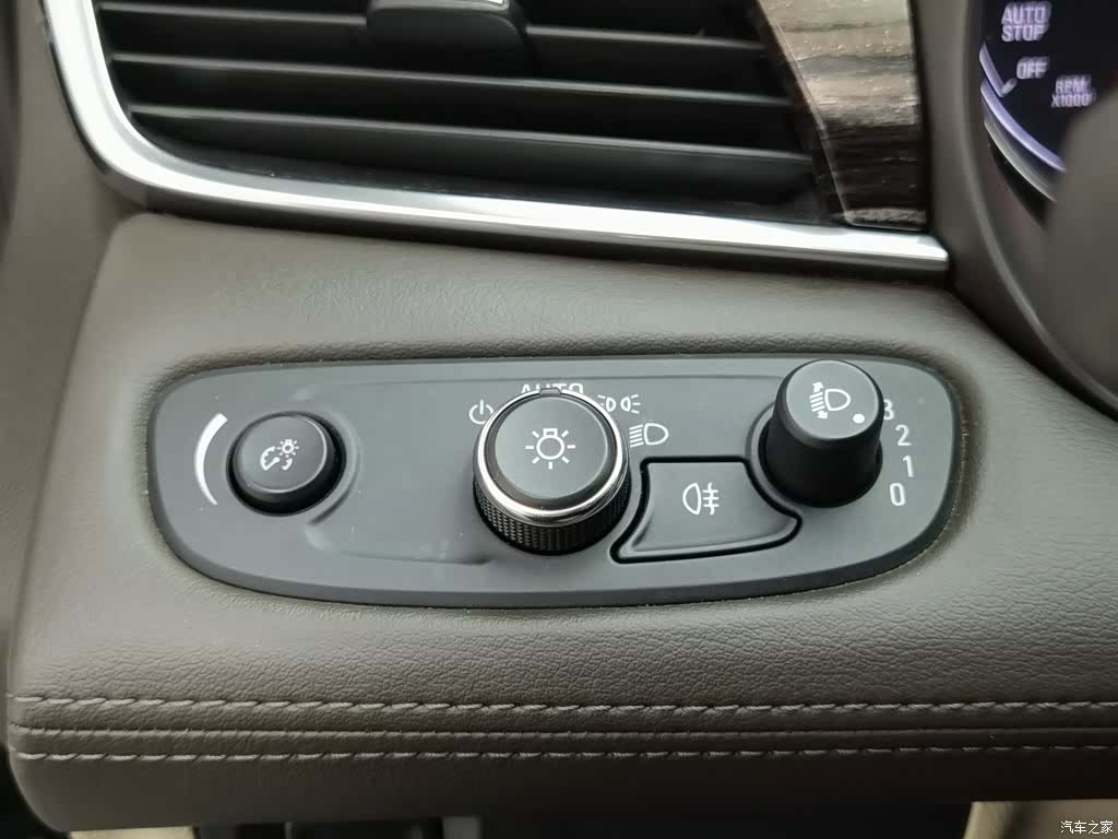 Buick LaCrosse, 2017 21