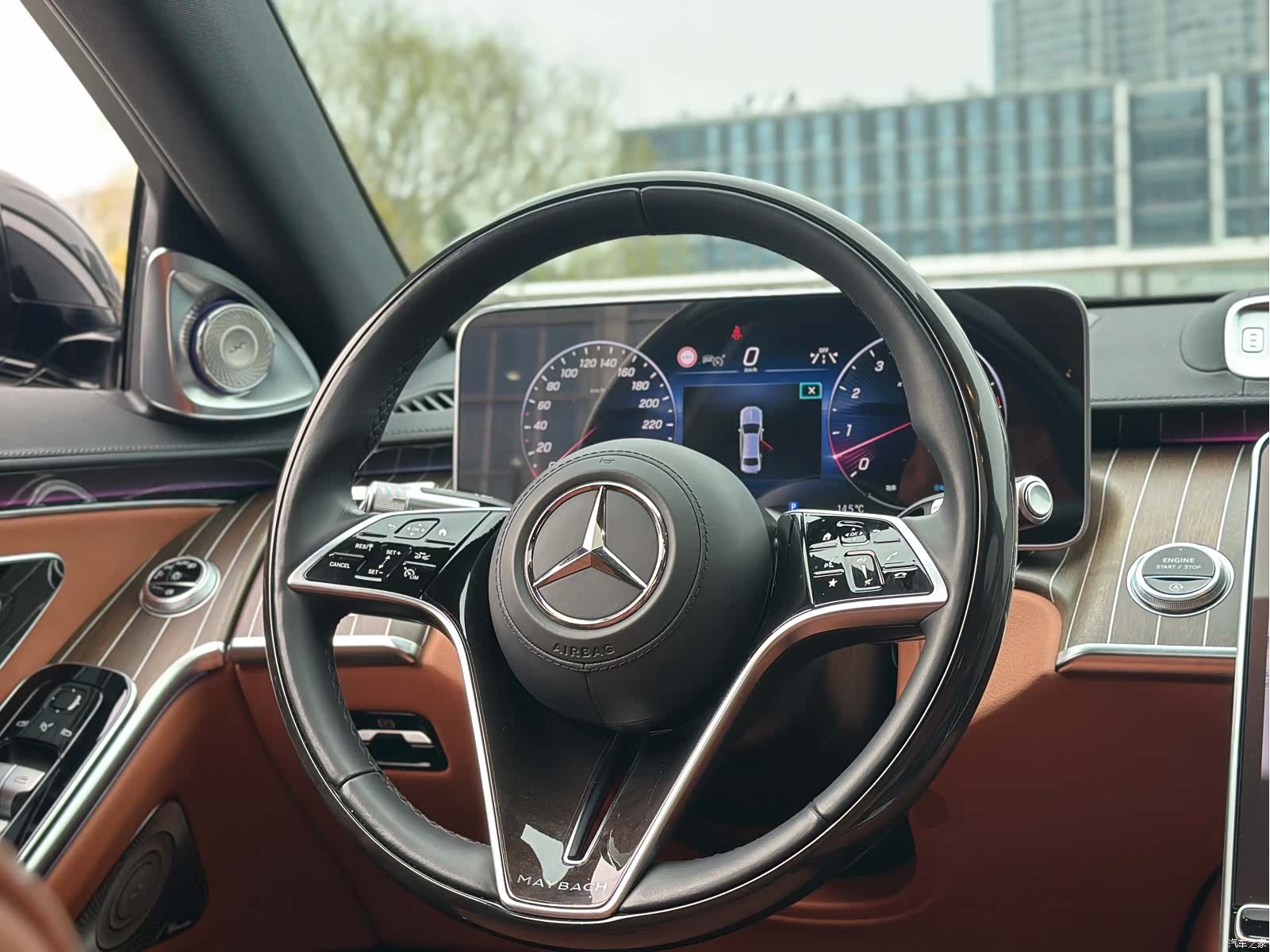 Maybach S-Class, 2022 9