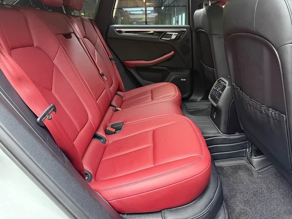Porsche Macan Porsche Macan