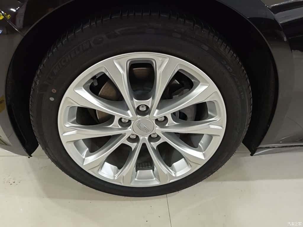 Cadillac CT5, 2026 25