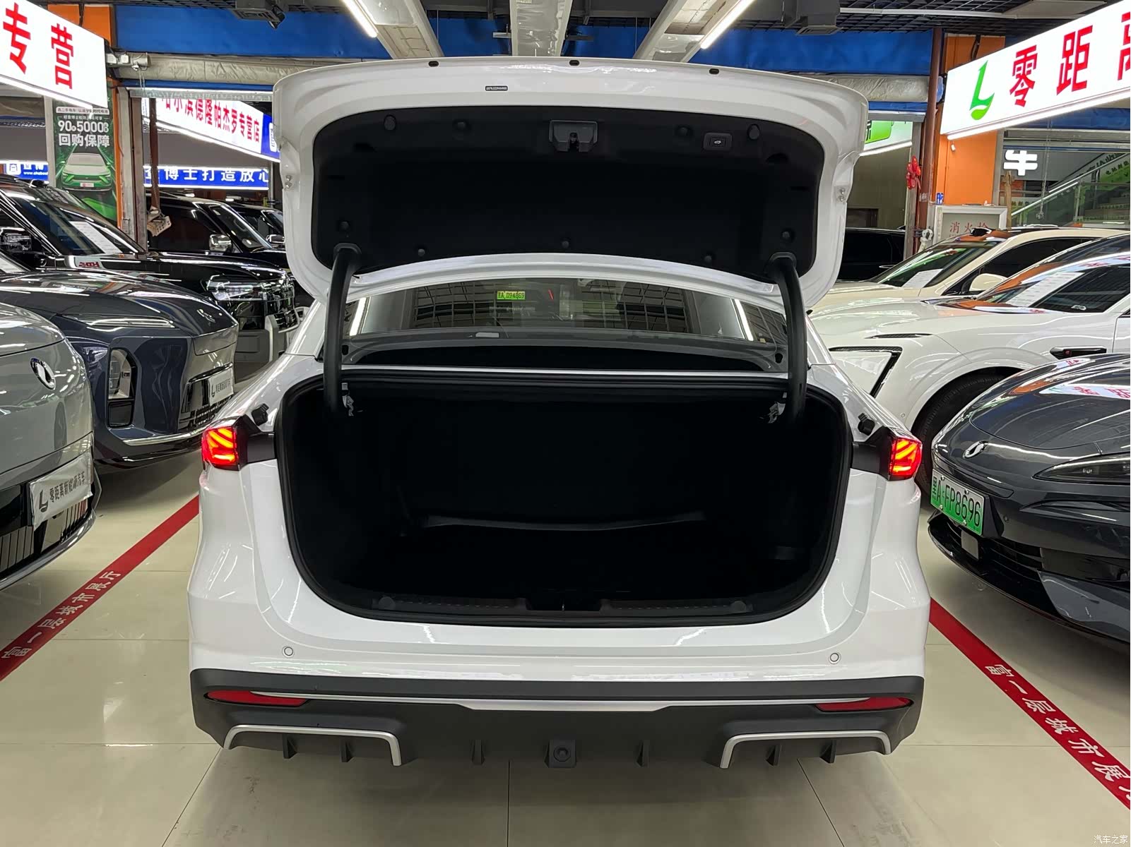 Geely Galaxy L6, 2024 15