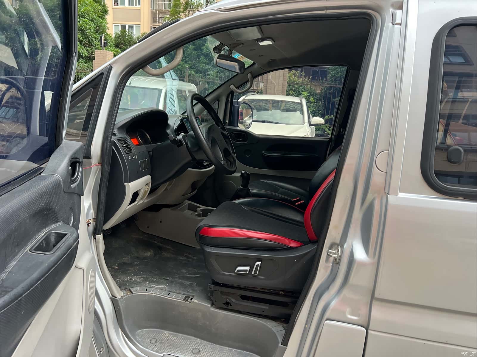 DongFeng V3, 2015 10