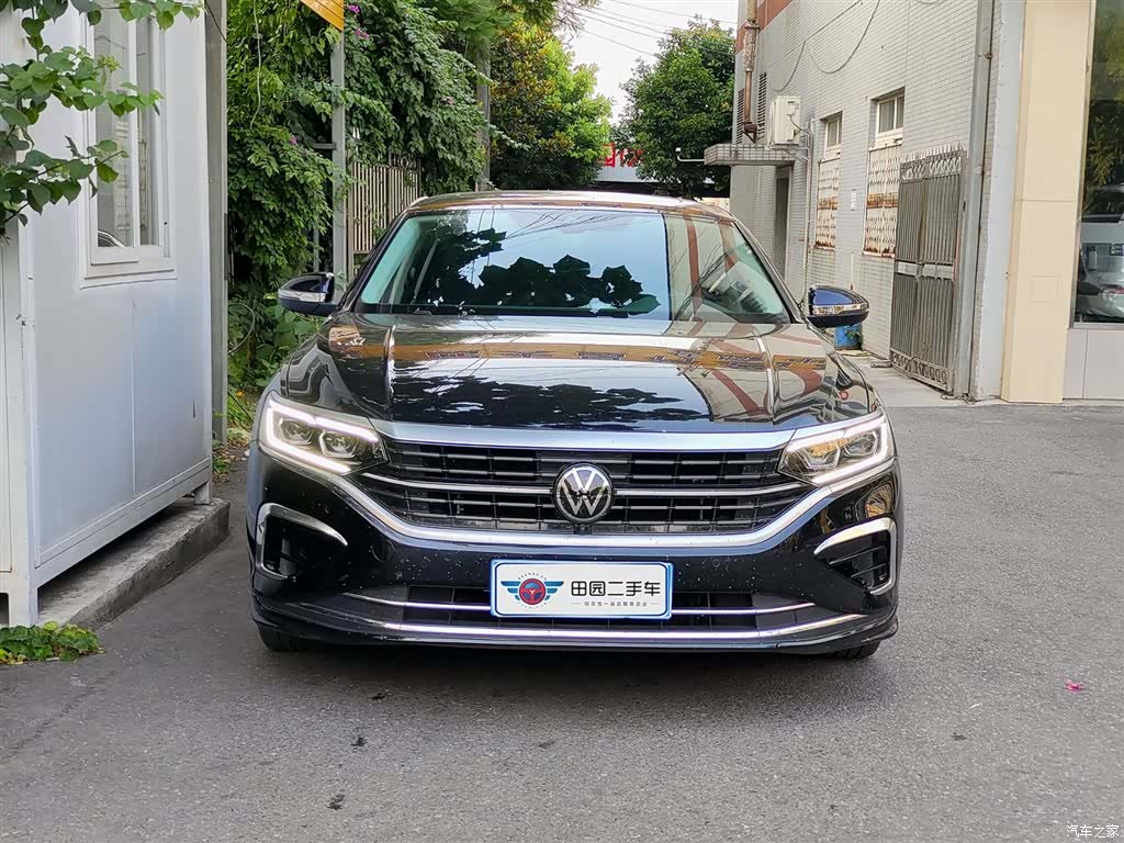 Volkswagen Passat, 2024 2