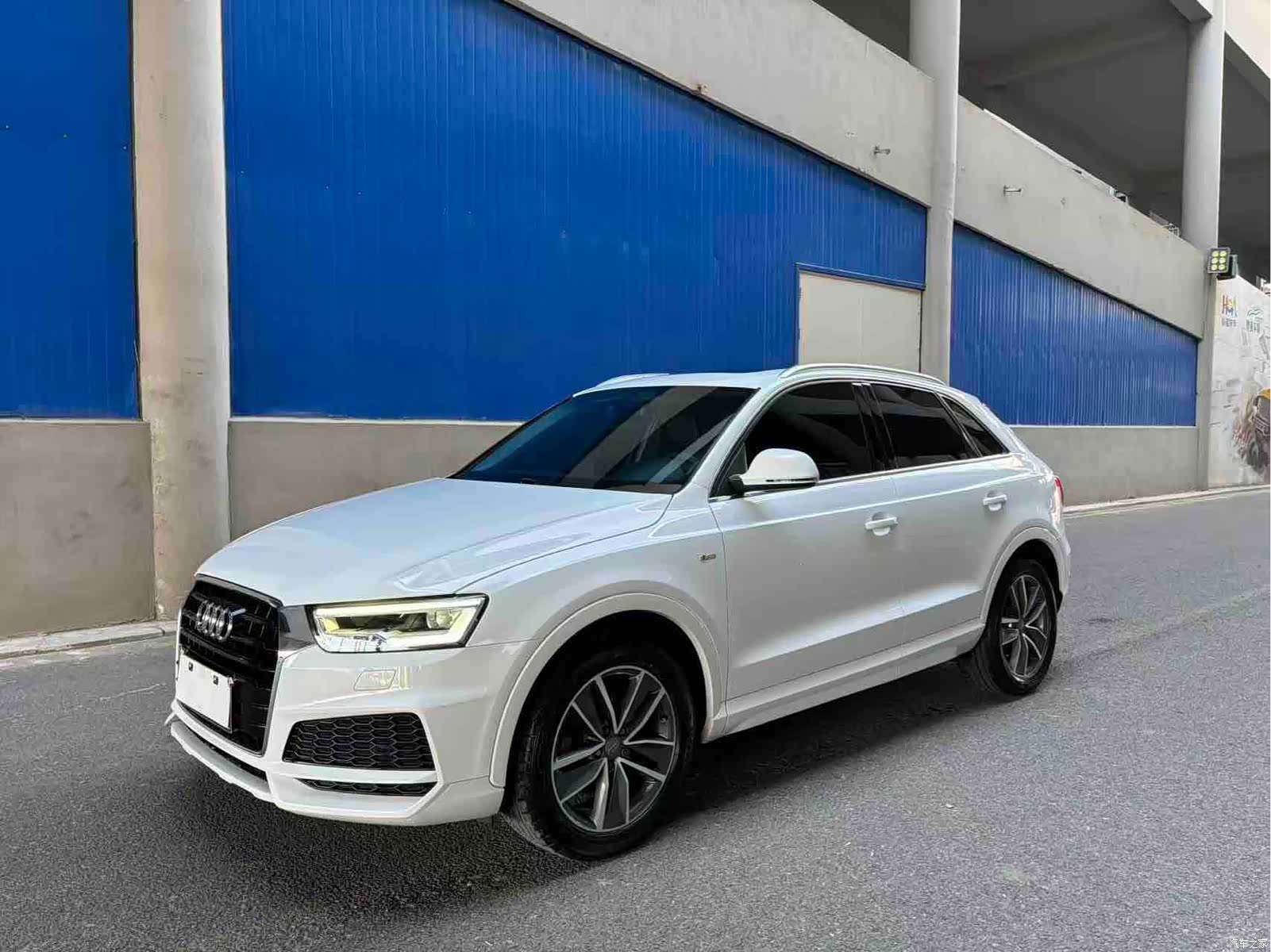 Audi Q3, 2019 1