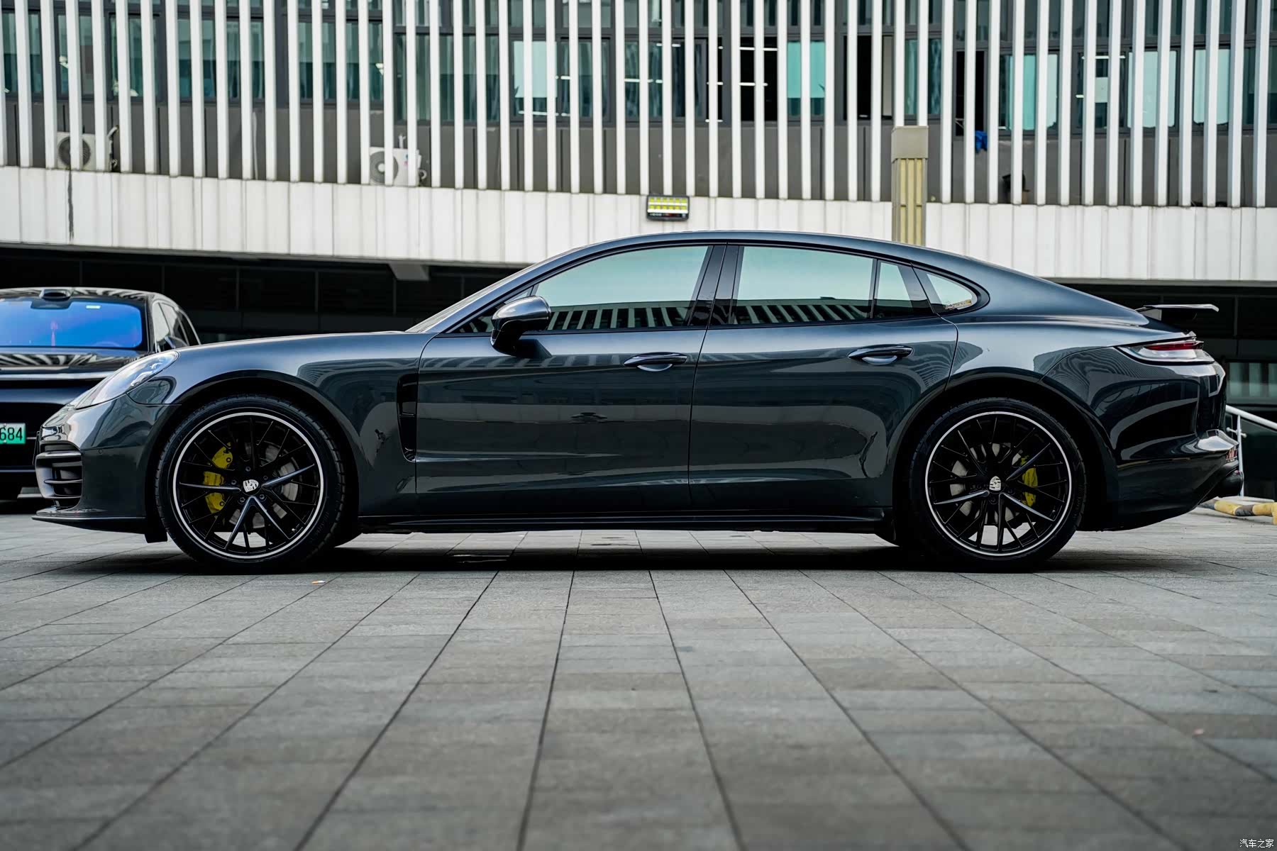 Porsche Panamera, 2022 8