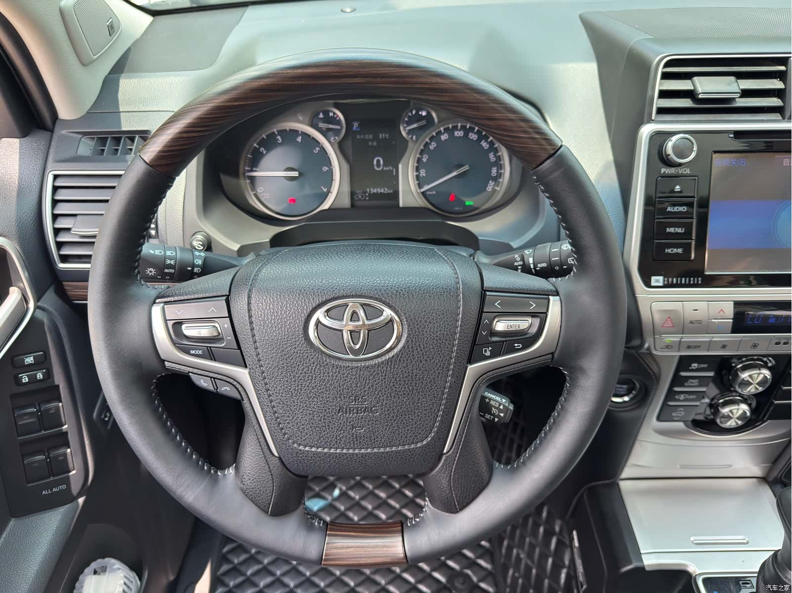 Toyota Prado, 2018 16