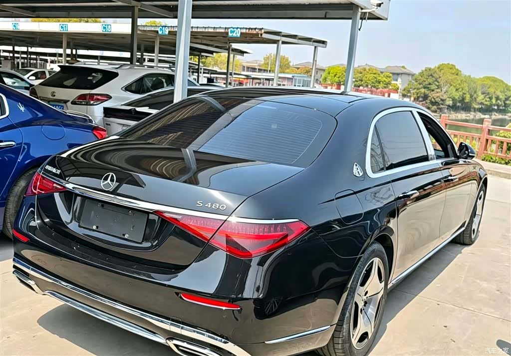 Maybach S-Class, 2024 4