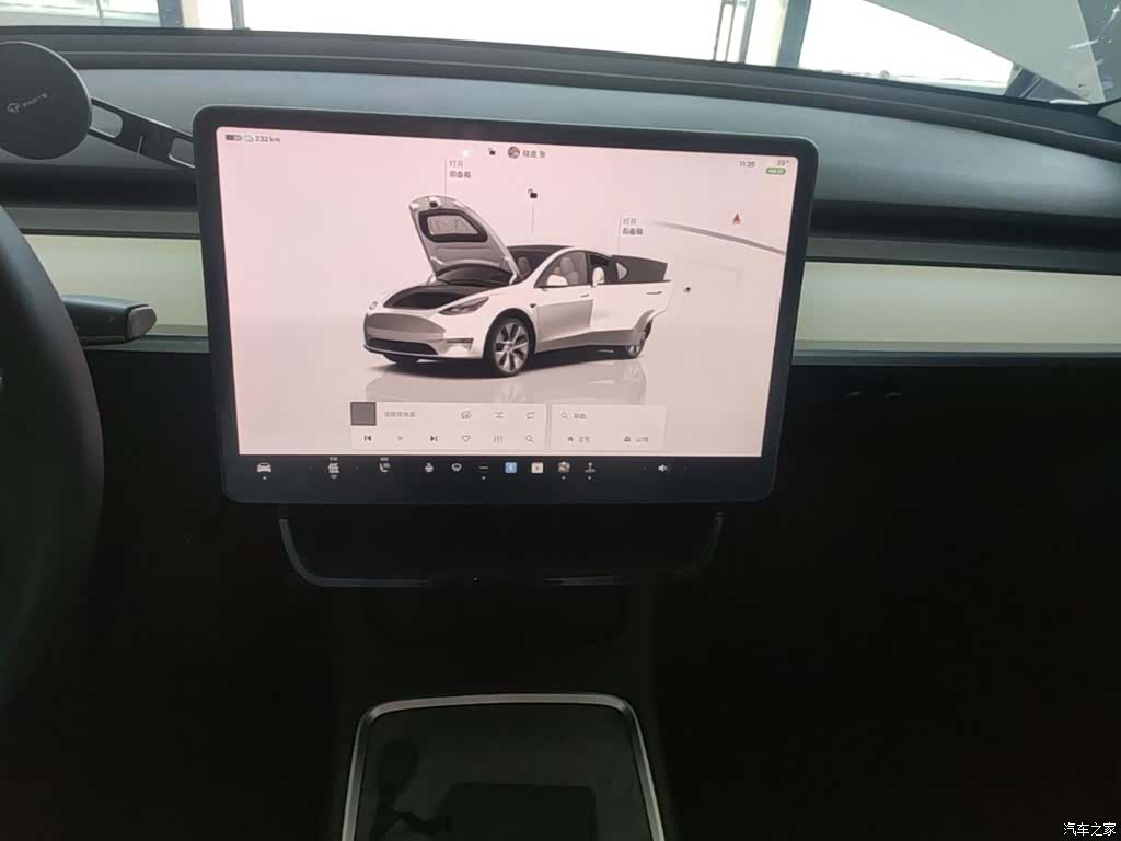 Tesla Model Y, 2022 13