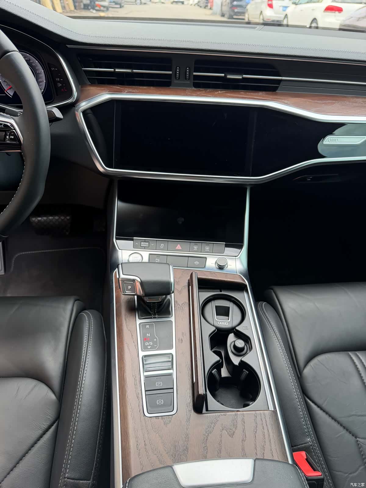 Audi A6L, 2020 7