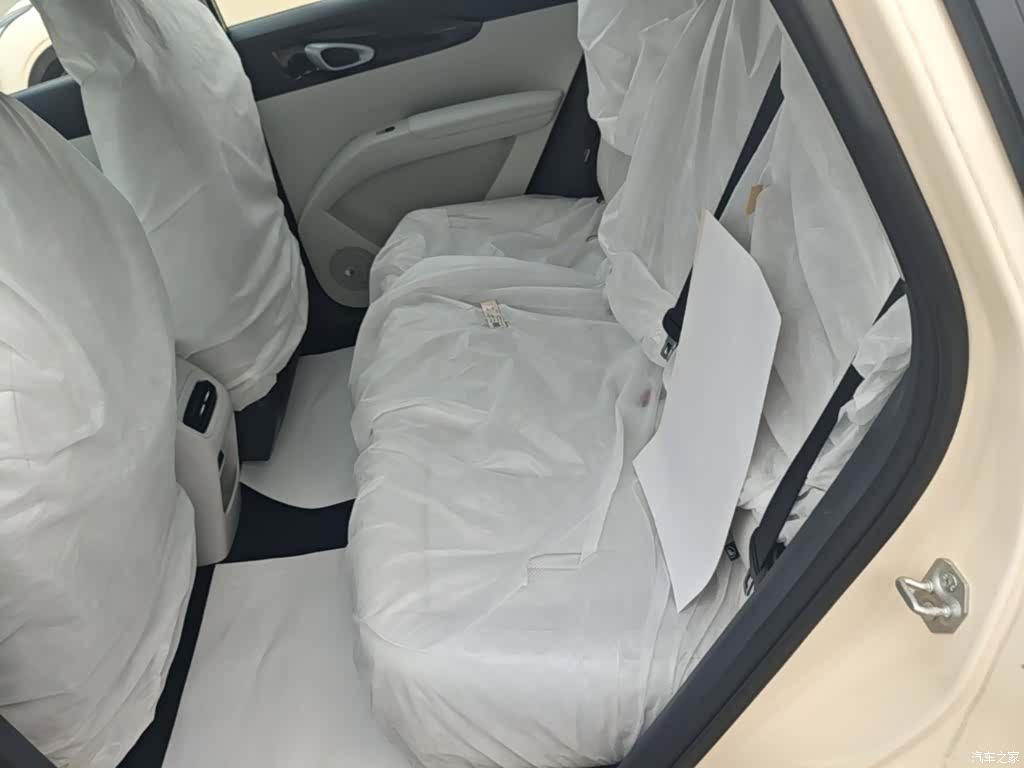 Geely Xingyuan, 2026 13