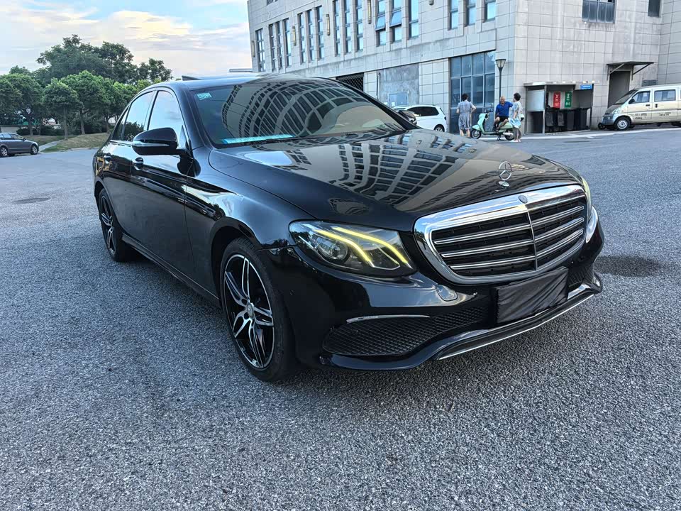 Mercedes-Benz E-class
