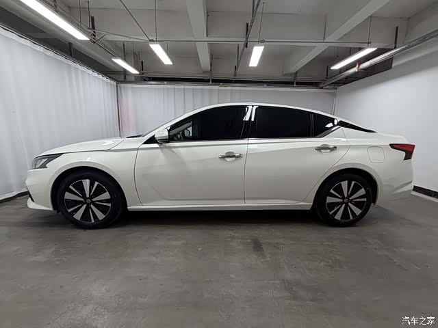 Nissan Teana, 2021 4