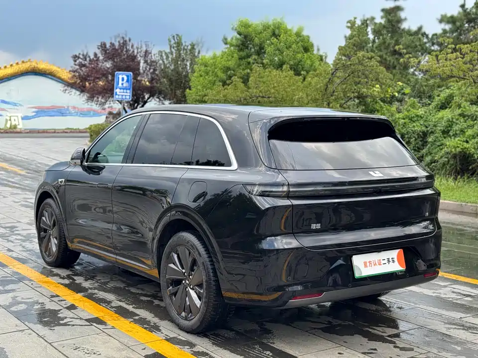 Li Auto Ideal L6