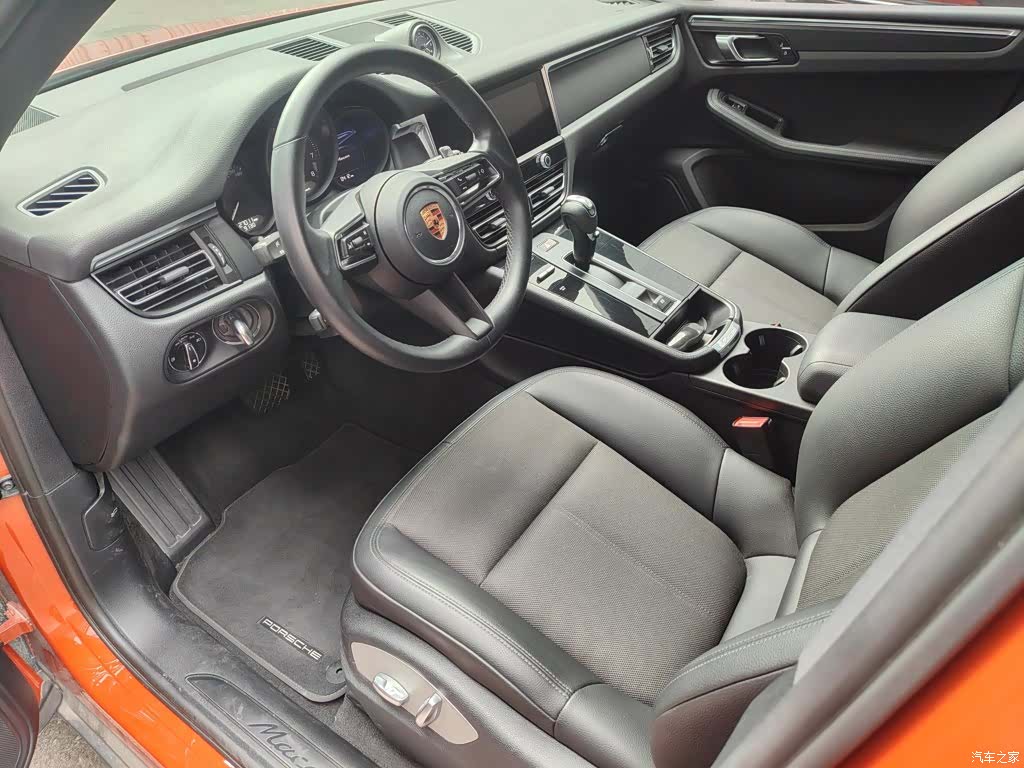 Porsche Macan, 2022 6